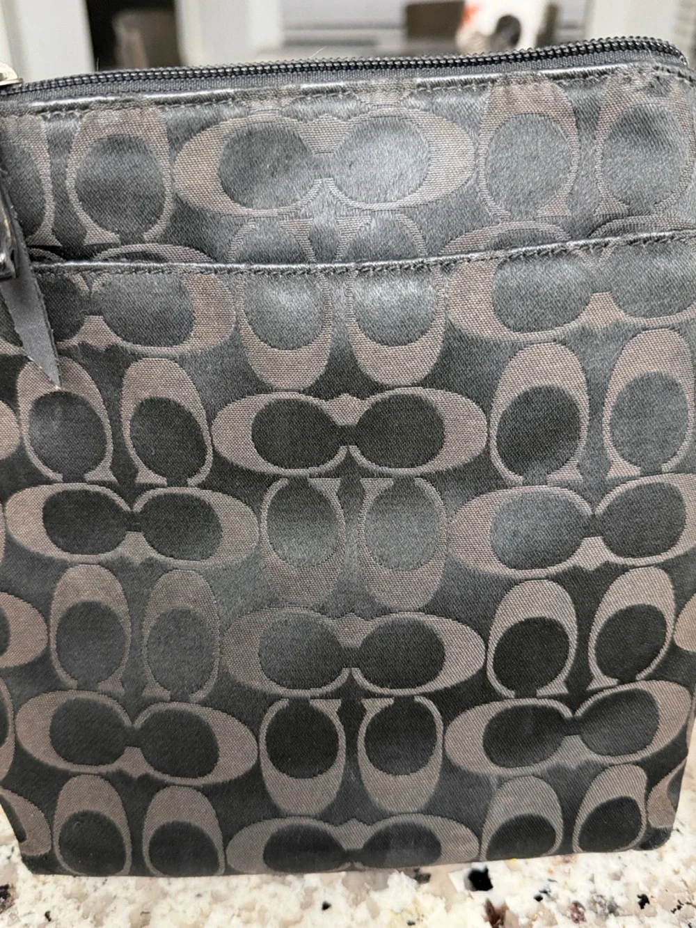 Coach Signature C Crossbody Bag – Black & Charcoal
